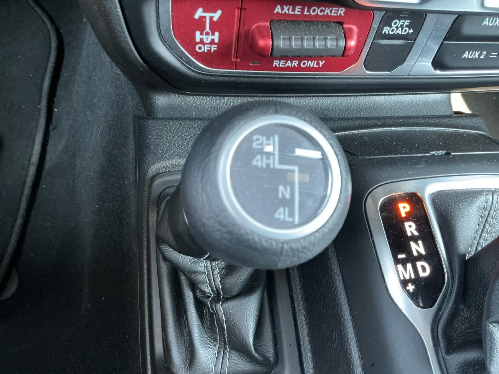 Used 2026 Jeep Gladiator Mojave AWD/4WD image 19