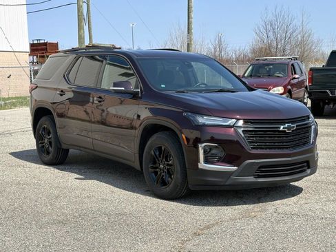 Certified 2023 Chevrolet Traverse LT image 6