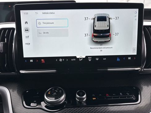 New 2025 Ford Expedition Max Platinum w/ Stealth Performance Package image 48