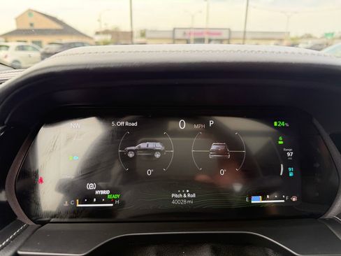 Used 2022 Jeep Grand Cherokee Limited 4xe image 35