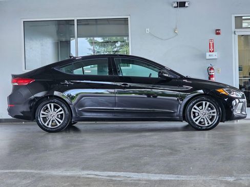 Used 2018 Hyundai Elantra SEL FWD image 4