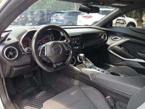 Used 2019 Chevrolet Camaro LT RWD image 15