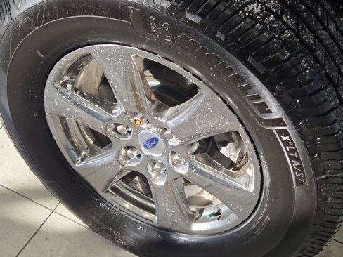 Used 2020 Ford F150 XLT w/ Equipment Group 302A Luxury image 15