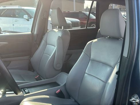 Used 2018 Honda Pilot EX-L image 10