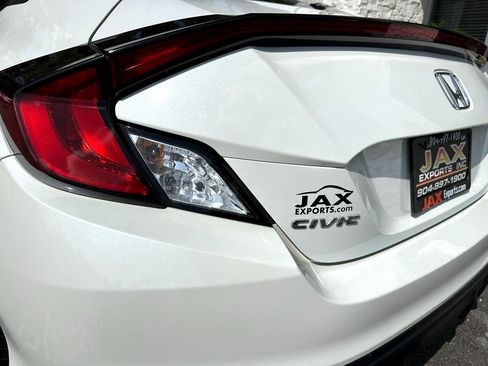 Used 2020 Honda Civic Sport image 7