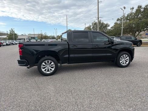 Used 2022 Chevrolet Silverado 1500 Custom w/ LPO, Dark Essentials Package image 4