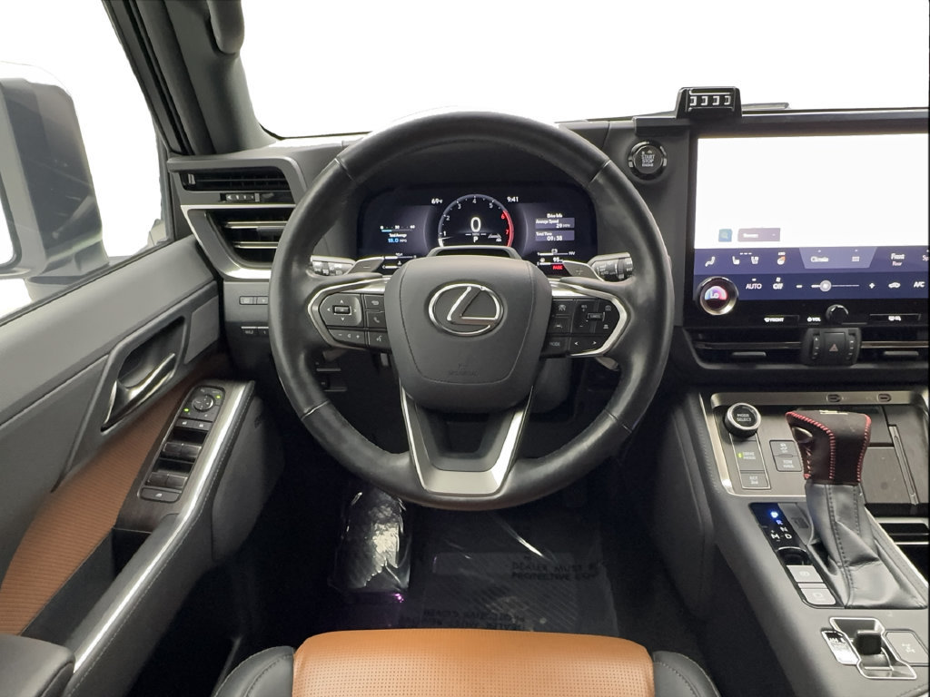 Used 2024 Lexus GX 550 AWD/4WD image 40