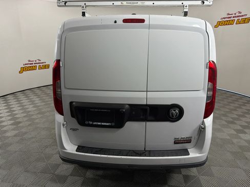 Used 2015 RAM ProMaster City Tradesman SLT w/ Rear Back-up Camera Group FWD image 4