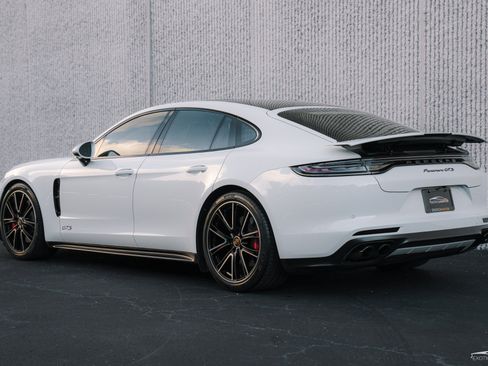 Used 2021 Porsche Panamera GTS AWD/4WD image 4