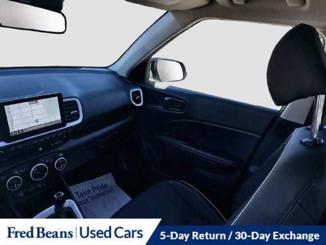Certified 2023 Hyundai Venue Limited FWD image 30