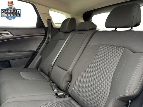 Certified 2025 Kia Sportage LX AWD/4WD image 14