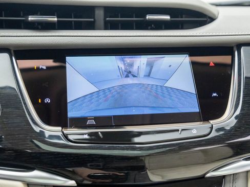 New 2025 Cadillac XT6 Premium Luxury image 26