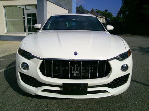 Used 2019 Maserati Levante AWD/4WD image 69