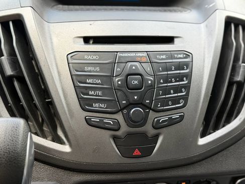 Used 2019 Ford Transit 150 148 Medium Roof RWD image 29