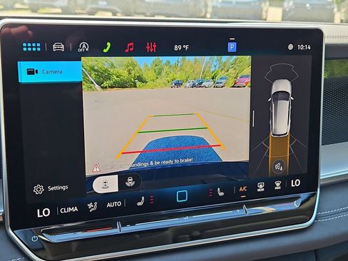 New 2026 Volkswagen Tiguan SE AWD/4WD image 9