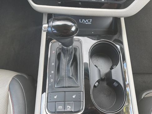 Used 2016 Kia Sedona EX FWD image 16
