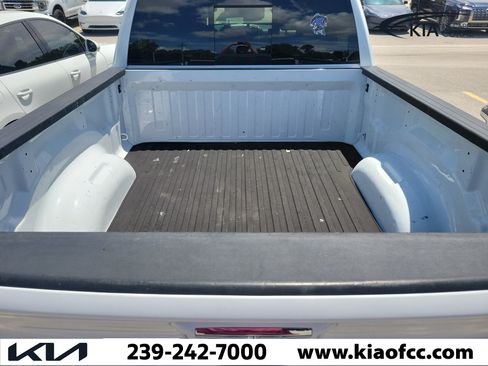 Used 2019 RAM 1500 Big Horn RWD image 6