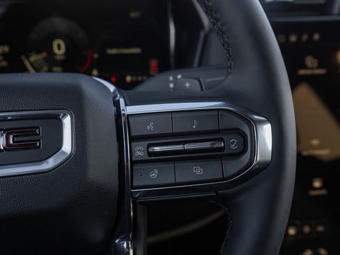 New 2026 GMC Terrain Elevation image 21