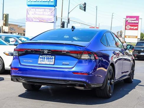 Used 2024 Honda Accord Sport image 11