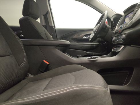 Used 2024 GMC Terrain SLE w/ LPO, Floor Liner Package FWD image 21