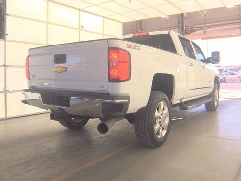 Used 2018 Chevrolet Silverado 2500 LTZ w/ Duramax Plus Package image 8
