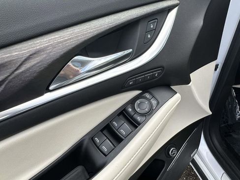 Certified 2023 Buick Enclave Avenir w/ Avenir Technology Package image 19