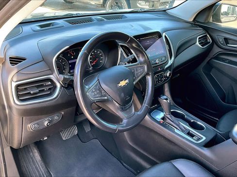 Used 2020 Chevrolet Equinox Premier image 9