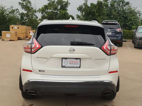 Used 2017 Nissan Murano Platinum w/ Platinum Technology Package FWD image 3