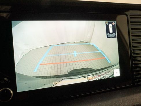 Used 2025 Toyota Land Cruiser image 15