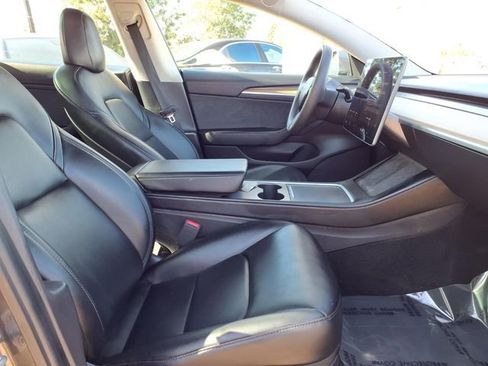 Used 2021 Tesla Model 3 Standard Range Plus RWD image 21