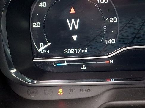 Used 2023 GMC Yukon XL SLT image 19