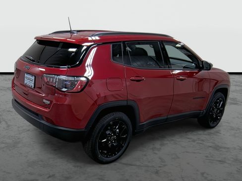 New 2026 Jeep Compass Latitude image 4