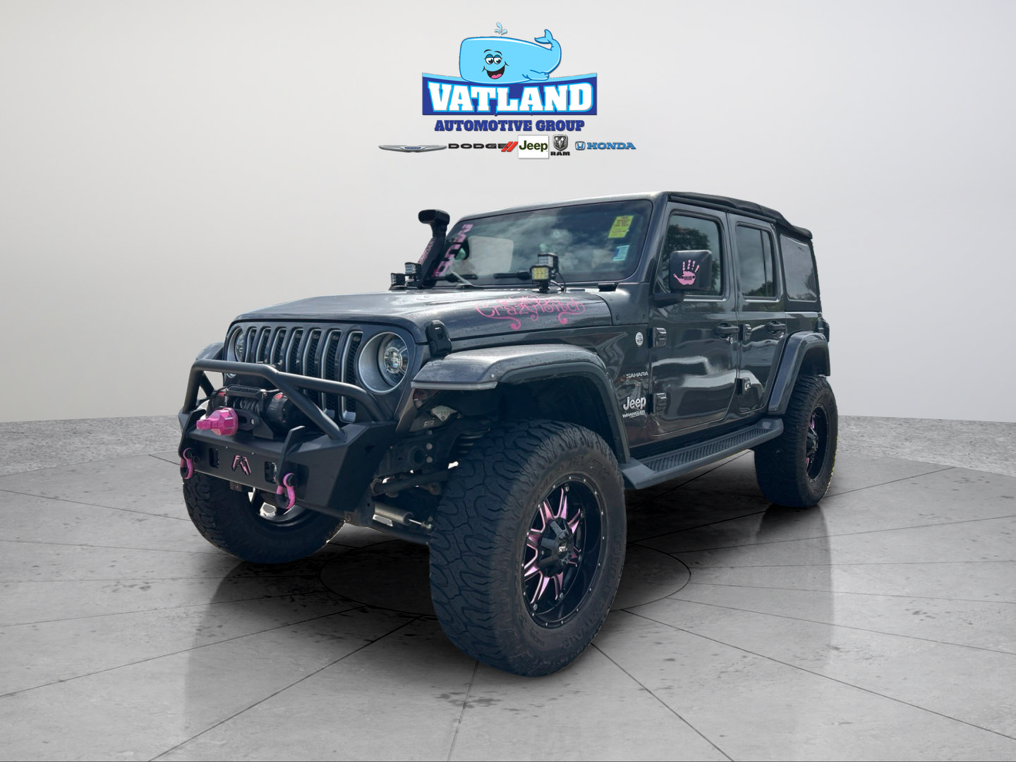 Used 2018 Jeep Wrangler Unlimited Sahara AWD/4WD image 1