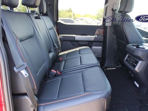 New 2026 Ford F250 Lariat w/ Black Appearance Package AWD/4WD image 9