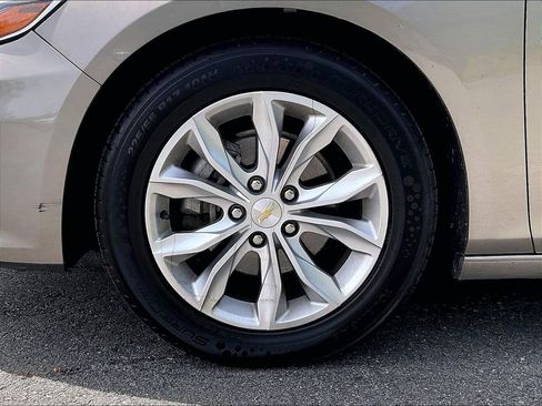 Used 2024 Chevrolet Malibu LT FWD image 22
