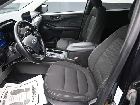 Used 2024 Ford Escape Active AWD/4WD image 14
