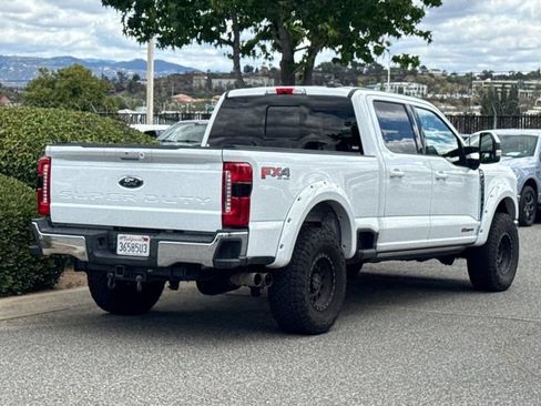 Used 2023 Ford F350 Lariat w/ Lariat Ultimate Package AWD/4WD image 7