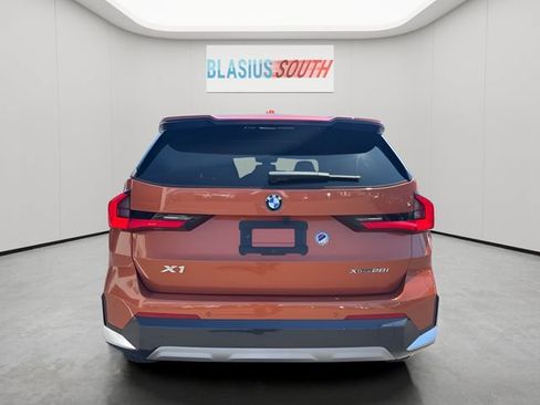Used 2023 BMW X1 xDrive28i w/ Premium Package AWD/4WD image 4