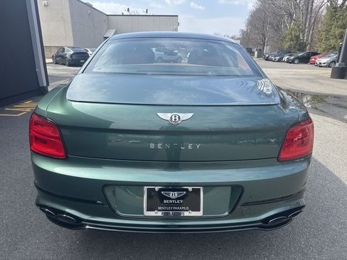 Used 2022 Bentley Flying Spur V8 image 9