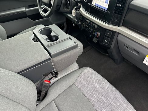 New 2025 Ford F250 XLT w/ 360-Degree Camera Package image 15