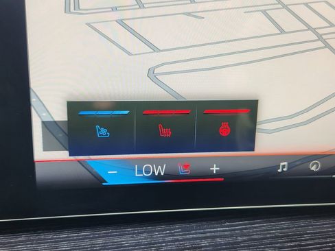 New 2026 BMW X6 xDrive40i AWD/4WD image 15