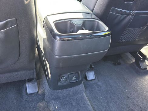 Used 2023 Kia Telluride SX Prestige X-Pro image 23