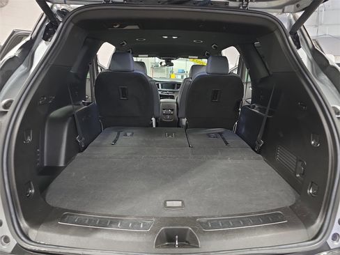 Certified 2023 Buick Enclave Essence image 14