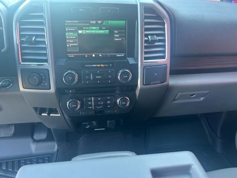 Used 2015 Ford F150 Lariat w/ Max Trailer Tow Package AWD/4WD image 15