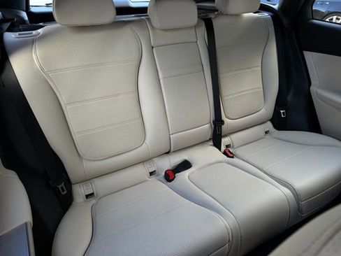 Certified 2025 Mercedes-Benz GLC 300 image 15