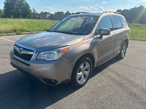 Used 2014 Subaru Forester 2.5i Limited w/ Popular Package #2 AWD/4WD image 3