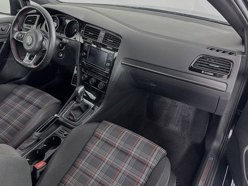 Used 2018 Volkswagen GTI S image 27