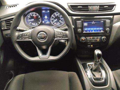 Used 2020 Nissan Rogue Sport S AWD/4WD image 22
