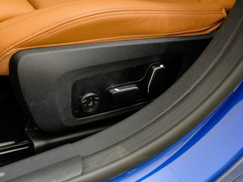 Used 2025 BMW M440i RWD image 36