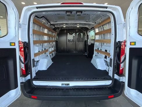 Used 2025 Ford Transit 250 Low Roof w/ Exterior Upgrade Package RWD image 15